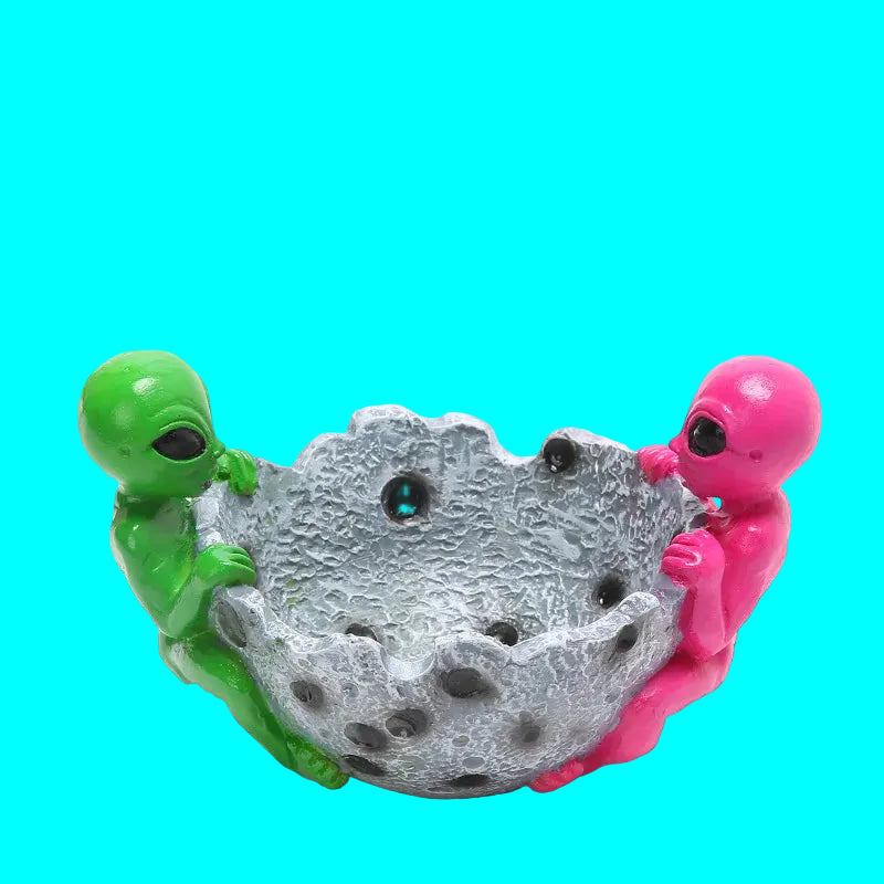 "ALIENZ" Resin Decoration / Ashtray / Container